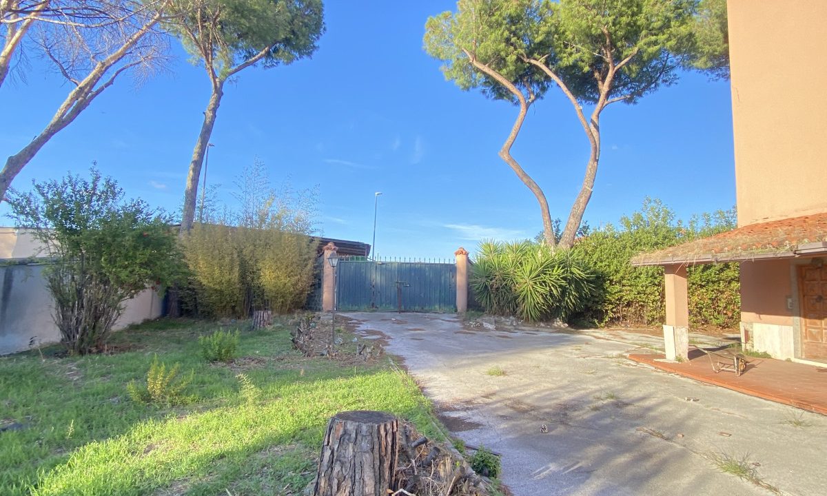 Casale in vendita in Via di Vigna Girelli - Roma