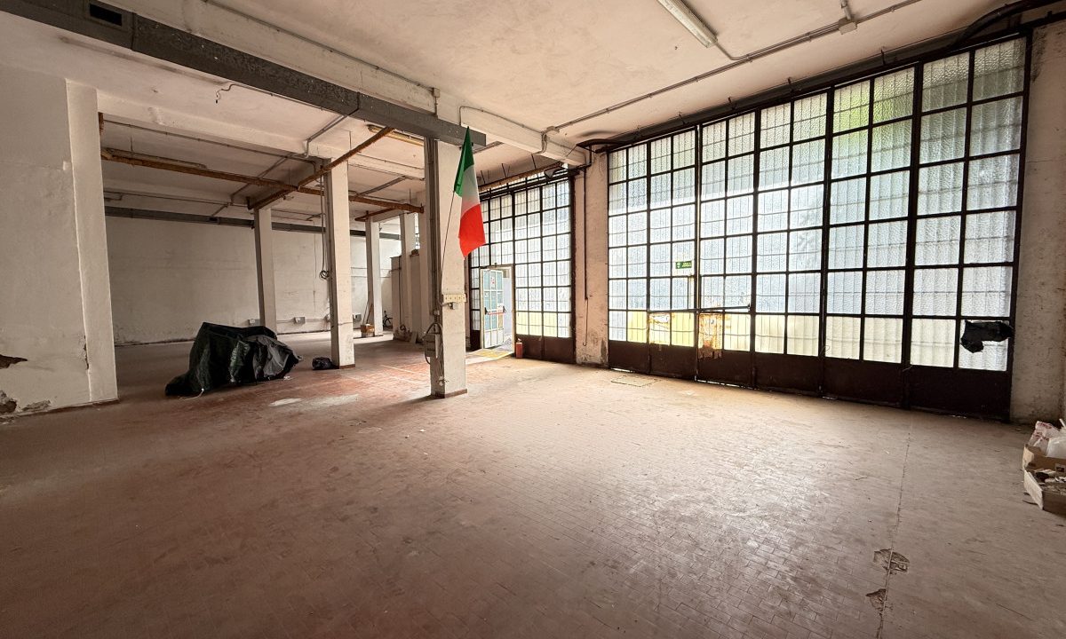 AFFITTO LOCALE COMMERCIALE – VIA DEI LAMPUGNANI 30, ROMA