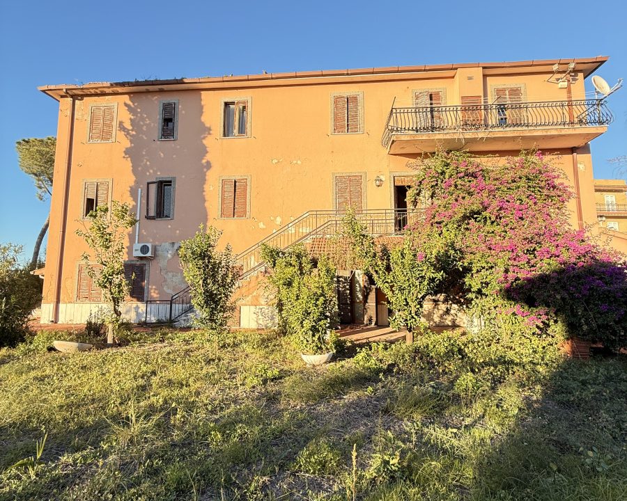 Casale in vendita in Via di Vigna Girelli - Roma