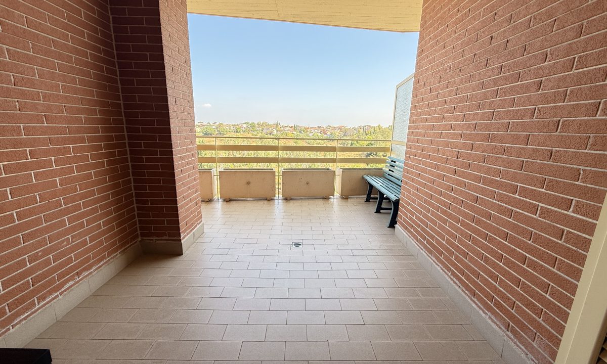 Ponte Galeria – Via di Monte Stallonara | Trilocale con box, posto auto e cantina | Classe B |