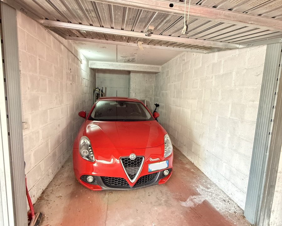 Ponte Galeria – Via di Monte Stallonara | Trilocale con box, posto auto e cantina | Classe B |