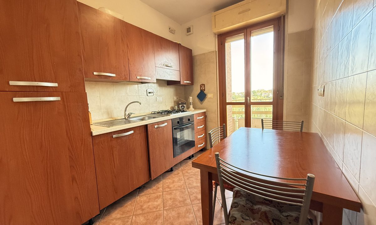 Ponte Galeria – Via di Monte Stallonara | Trilocale con box, posto auto e cantina | Classe B |