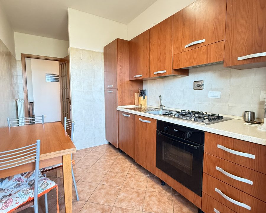 Ponte Galeria – Via di Monte Stallonara | Trilocale con box, posto auto e cantina | Classe B |