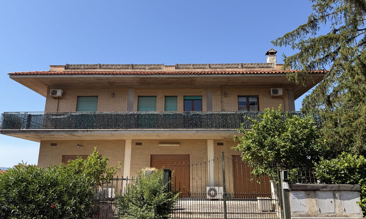 Fabbricato Unifamiliare Valle Muricana, Roma