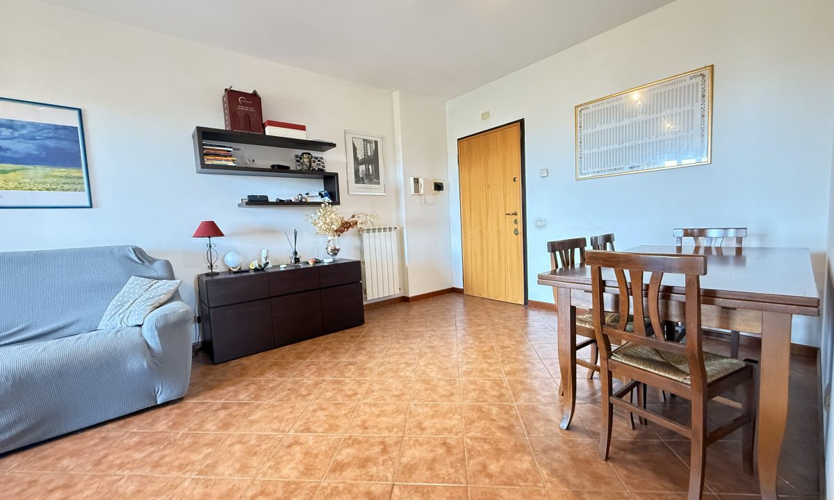 Ponte Galeria – Via di Monte Stallonara | Trilocale con box, posto auto e cantina | Classe B |