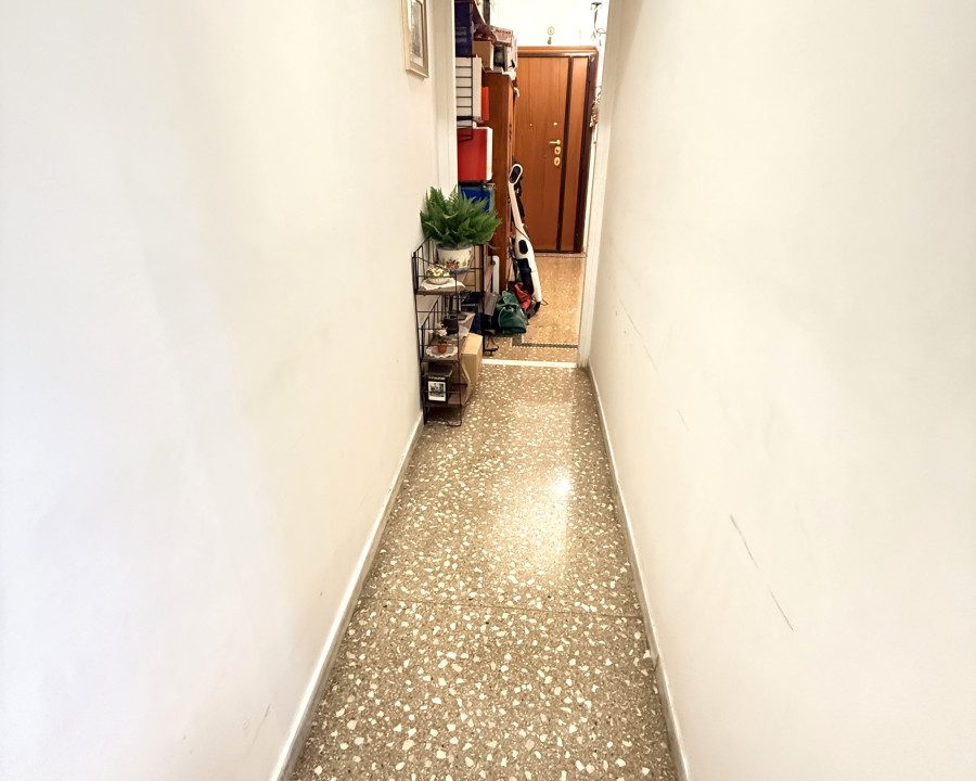 TRILOCALE IN VENDITA IN VIA EDOARDO JENNER