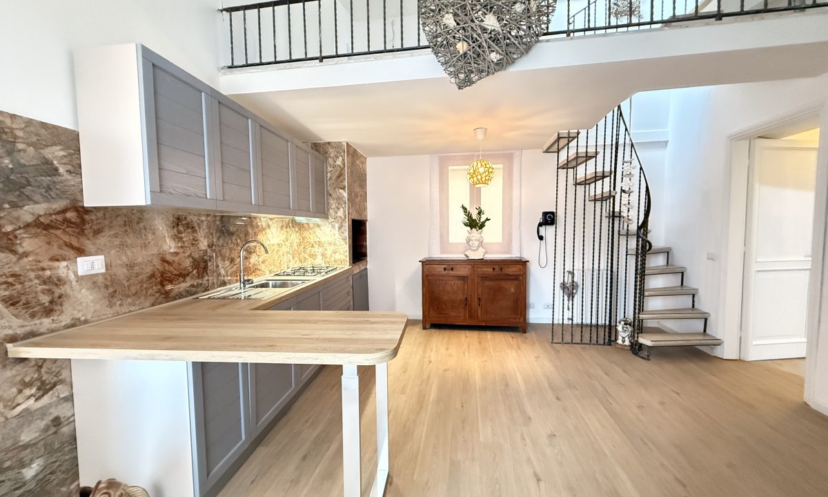 Appartamento in Vendita, Via della Catena - Terracina