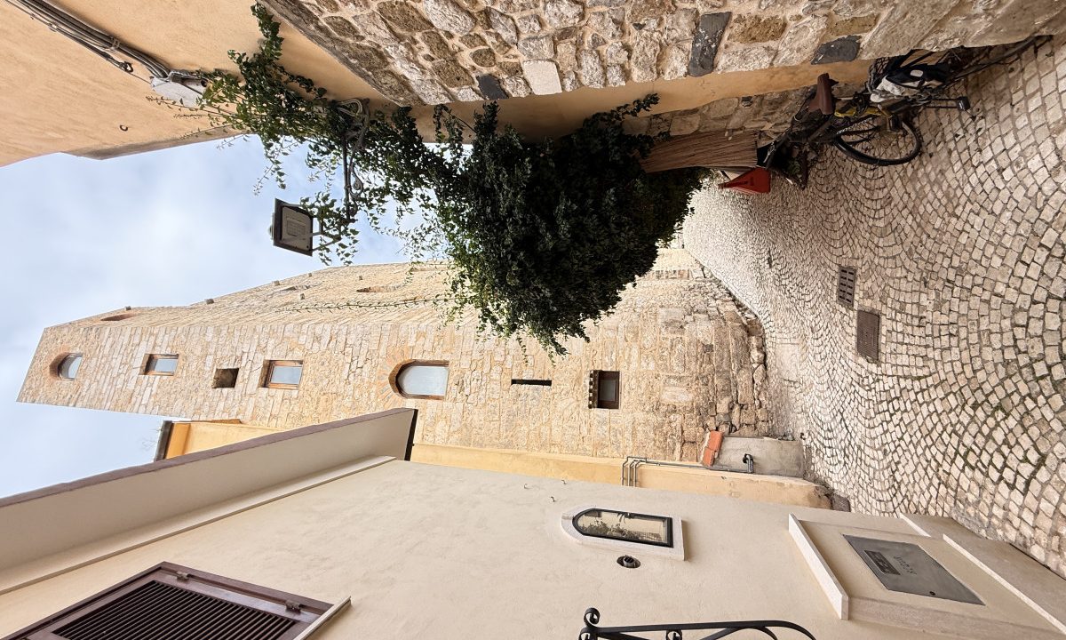 Appartamento in Vendita, Via della Catena - Terracina