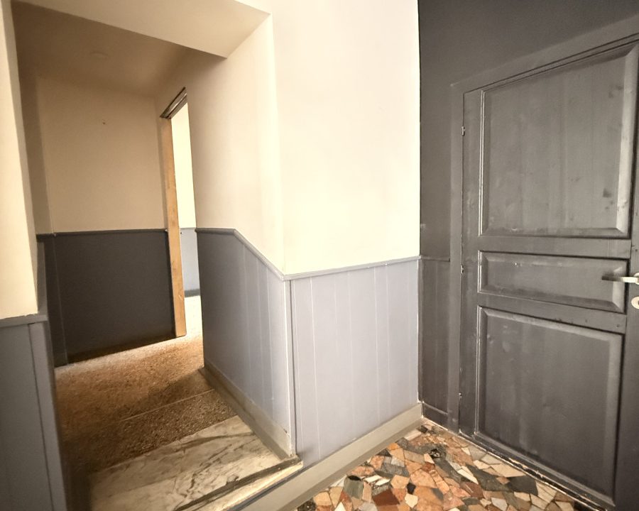 LOCALE COMMERCIALE IN AFFITTO – MONTEVERDE