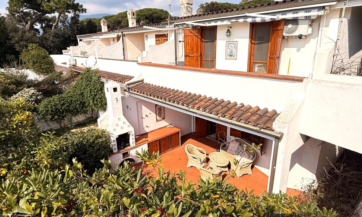 Villino a Schiera con vista mare – Riva dei Greci, Salto di Fondi