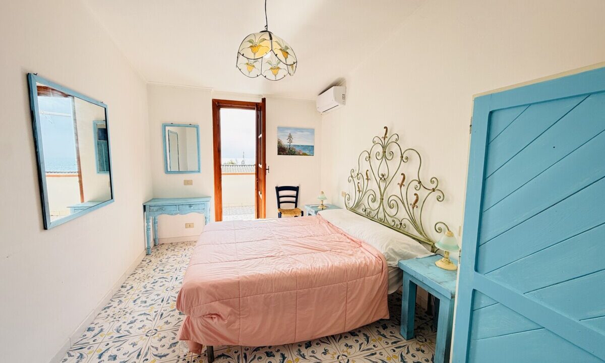 Villino a Schiera con vista mare – Riva dei Greci, Salto di Fondi