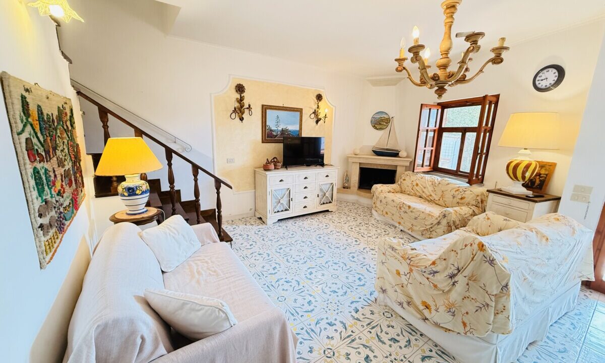 Villino a Schiera con vista mare – Riva dei Greci, Salto di Fondi