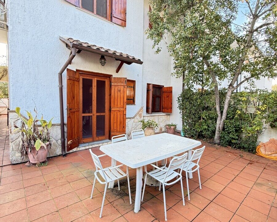 Villino a Schiera con vista mare – Riva dei Greci, Salto di Fondi