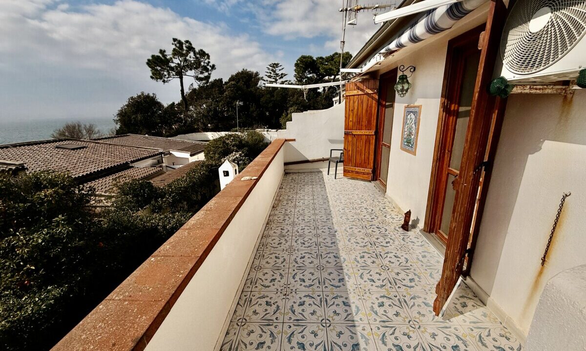 Villino a Schiera con vista mare – Riva dei Greci, Salto di Fondi